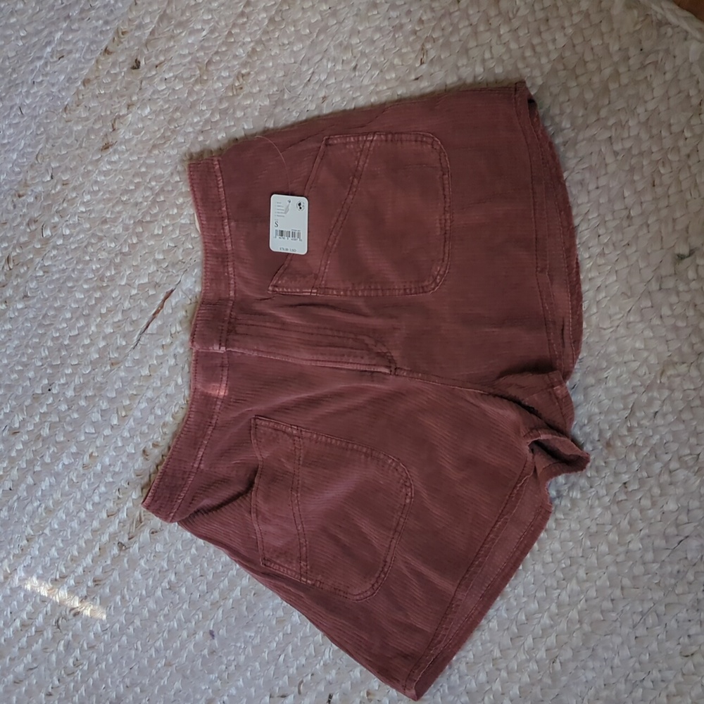 NWT Free People love struck short